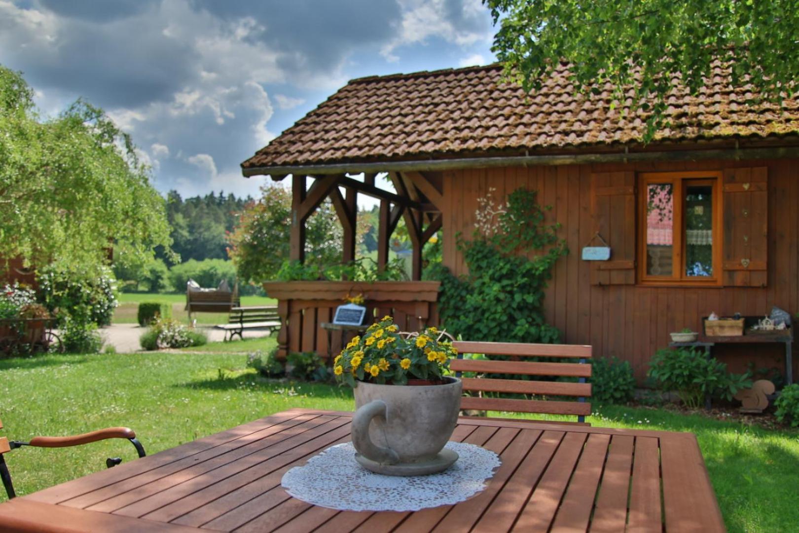 Hotel Heumanns Blockhaeuser Am Wald Pottenstein Exterior foto